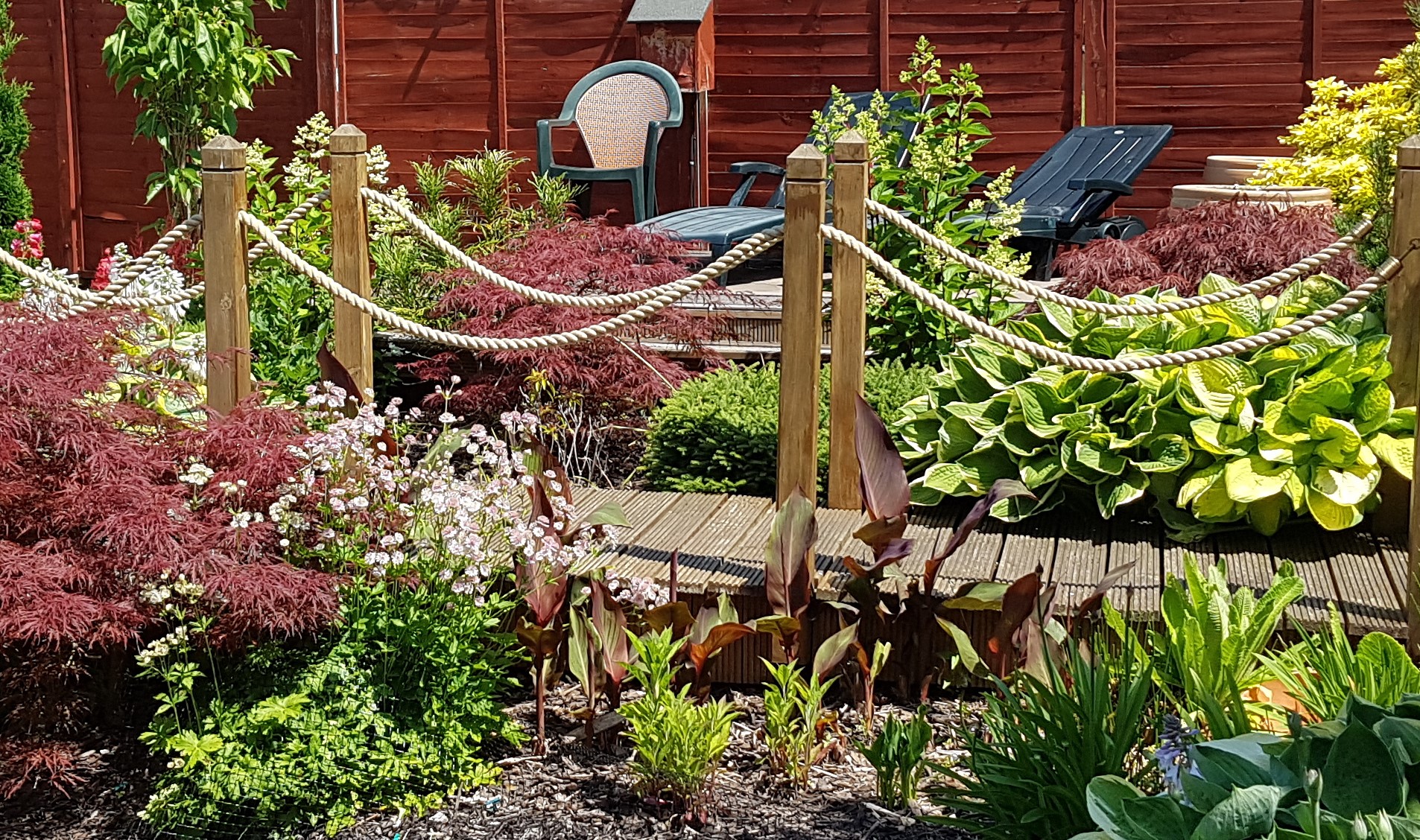 Guide to choosing the best decking rope : your online rope supplier,  ropelocker